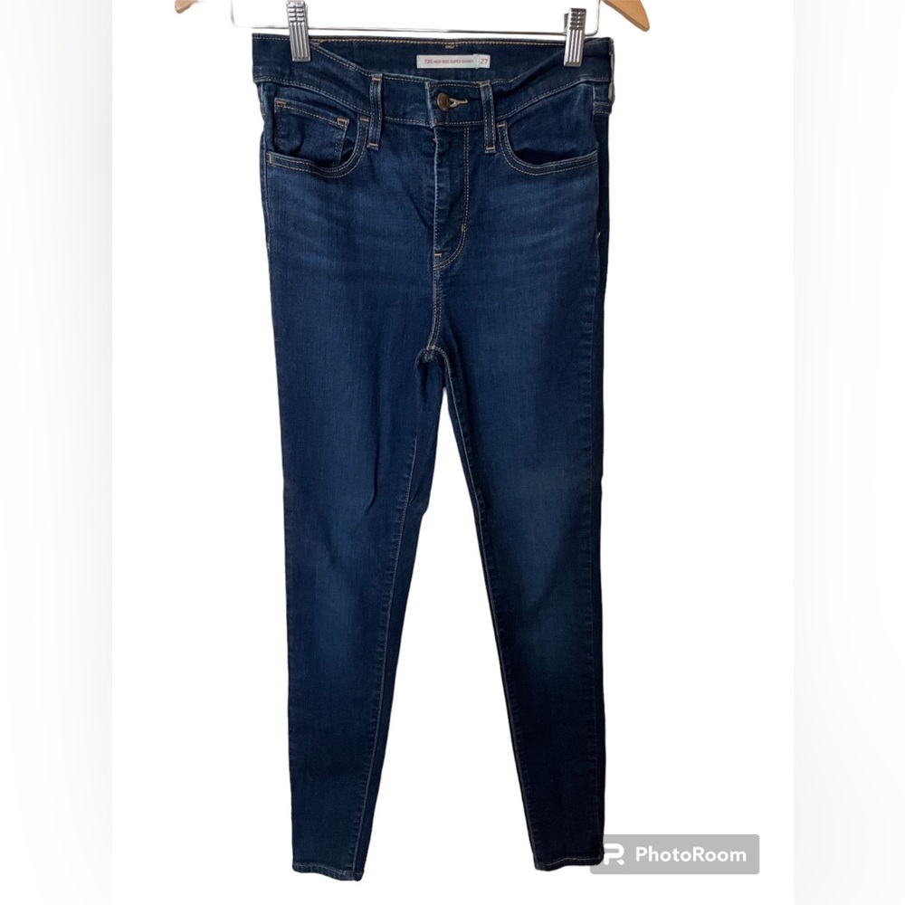 Womens Levi’s Jeans